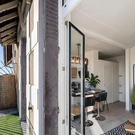 Appartamento Le Balcon Annécien 4 - vue sur les toits pour 2-4 personnes avec Annecy Esterno foto